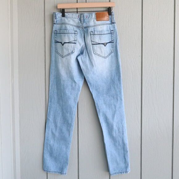 GUESS Men's Halsted Fit Medium Rise Tapered Jeans - Picture 2 of 14